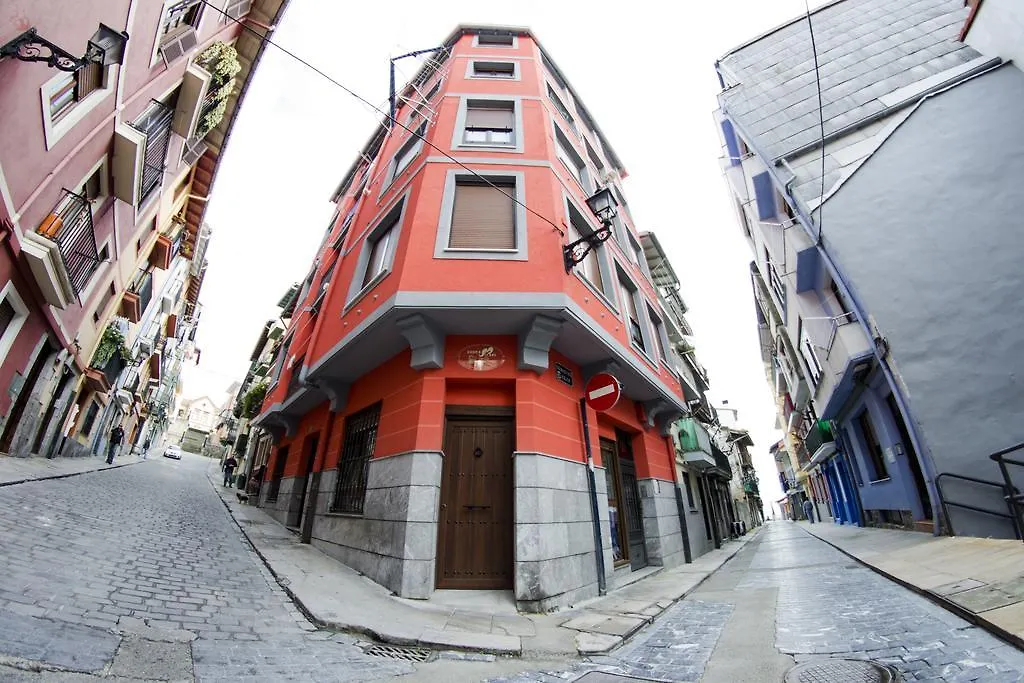 Andra Mari Apartamentu Turistikoak Bermeo
